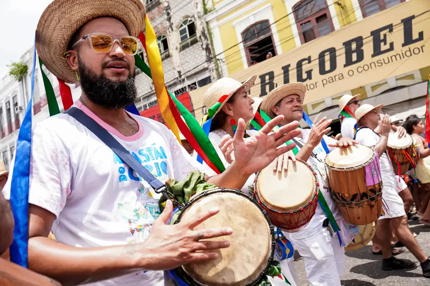 Imagem - Arrastão do Círio leva 25 mil pessoas às ruas de Belém em celebração à fé e à cultura amazônica