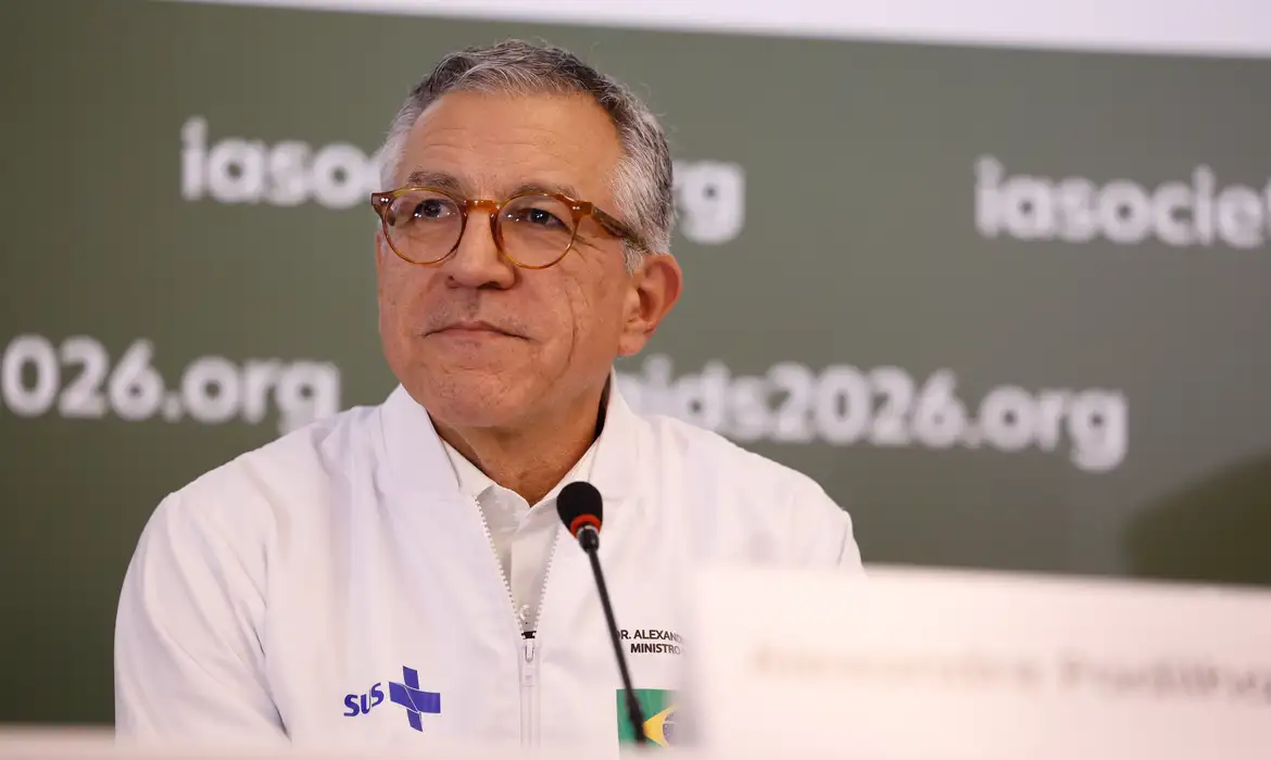 Imagem - PF desmente Veja; Padilha aciona Justiça sobre fake news contra Lula