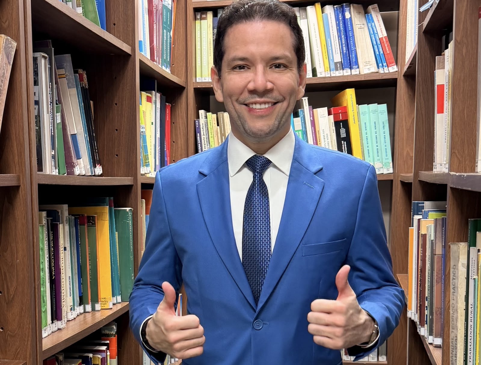 O Criminalista Tiago Brito. A nova A conquista marca um importante momento na trajetória do advogado e amplia o reconhecimento de sua pesquisa para iniciar seu Pós Doutorado.

