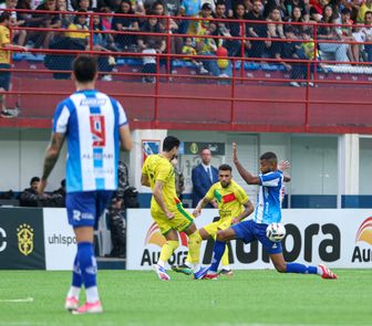Imagem - Paysandu empata com o Brusque e fica sem acesso à Série B