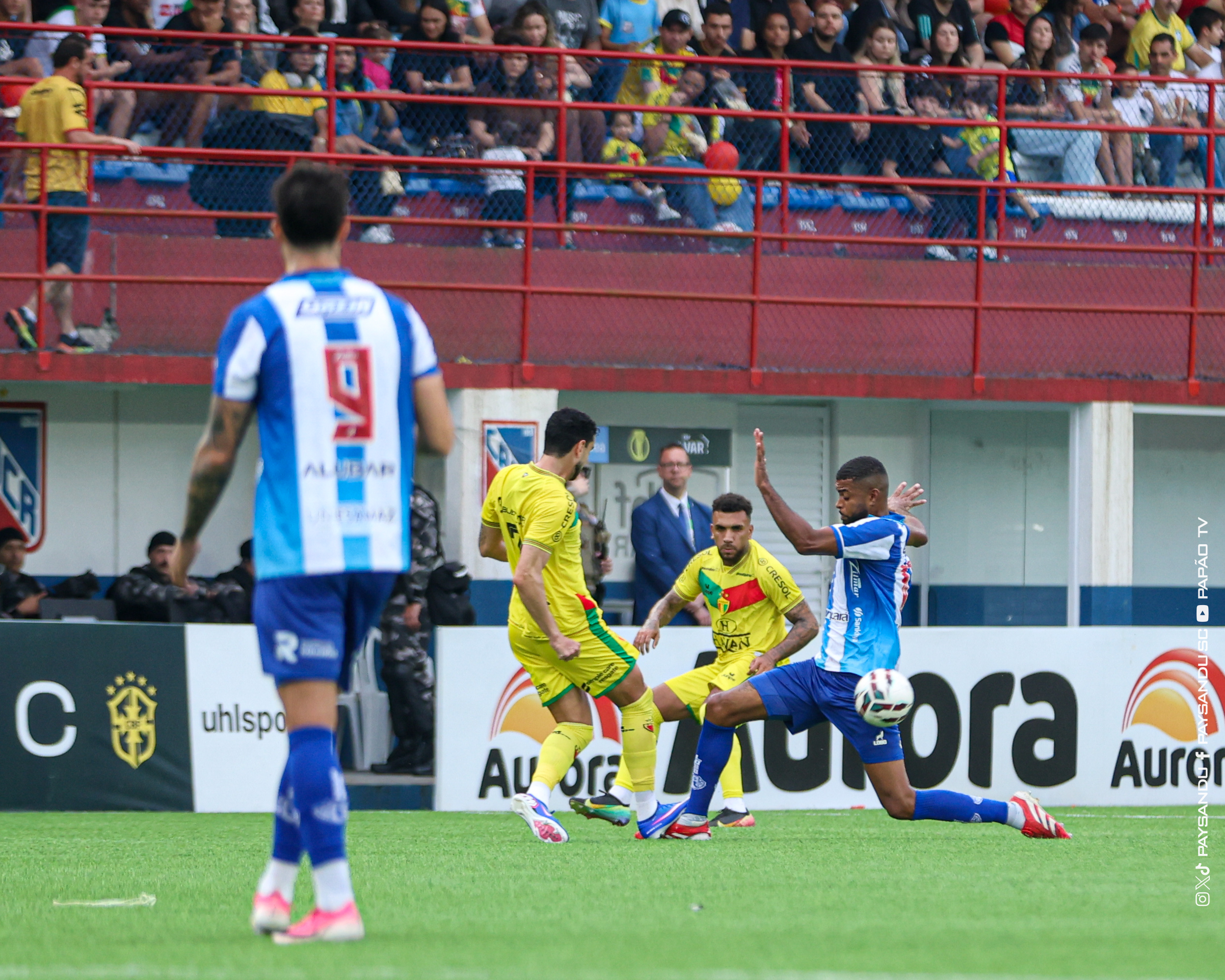 Gol de Jefferson no segundo tempodecretou o empate em 1 a 1; mesmo com vitória da Ferroviária sobre a Inter de Limeira, Papão não conseguiu a vaga