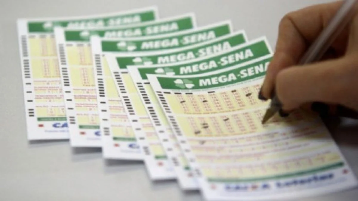 (O prêmio acumulou e está estimado em R$ 150 milhões para o próximo sorteio.)