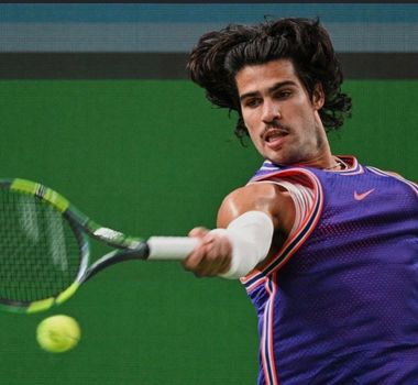 Imagem - Alcaraz é eliminado em Xangai, e Zverev terminará 2026 como número 1 do mundo