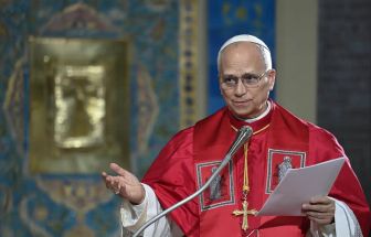 Papa Leão XIV é internado em Roma para retirar nódulo no pulmão
