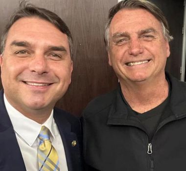 Imagem - Flávio Bolsonaro diz que votará pelo fim da escala 6x1