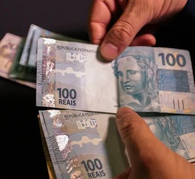 Imagem - Segunda parcela do 13º salário será paga até 18 de dezembro em 2026