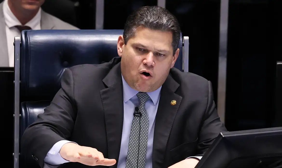 (Presidente do Senado, Davi Alcolumbre (União Brasil-AP)