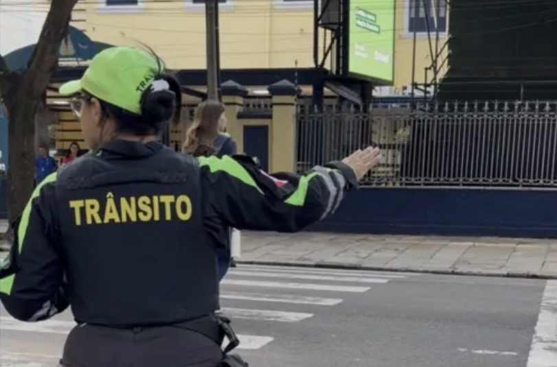 Os bloqueios serão realizados em diferentes vias da capital, conforme os trajetos e horários de cada manifestação religiosa -