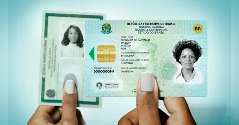 (A nova identidade foi criada para unificar a identificação dos brasileiros em todo o país.)