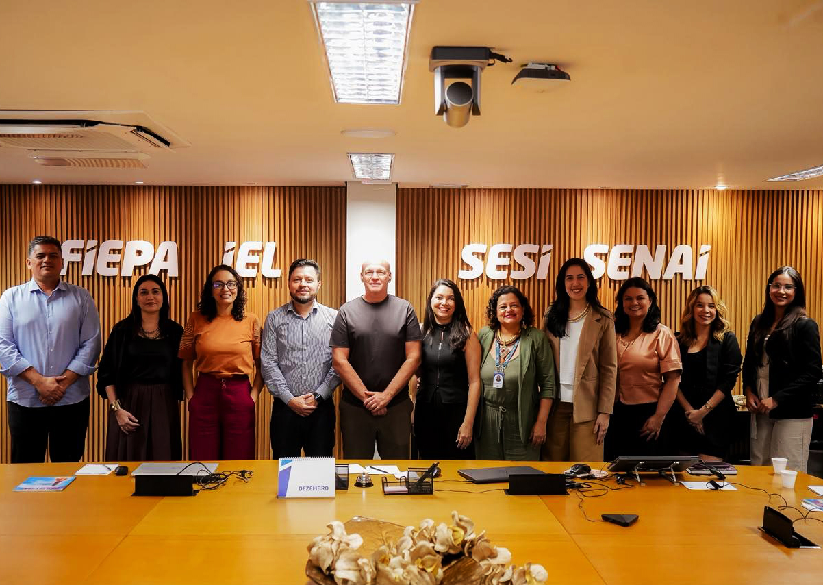 Membros dos comitês que organizam a Jornada Indústria + Sustentável