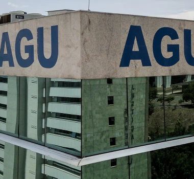Imagem - AGU busca recuperar R$ 190 milhões de integrantes do PCC e do CV