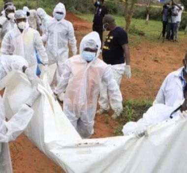 Imagem - Pastor é condenado pela morte de 191 pessoas em tragédia da 'seita do jejum' no Quênia