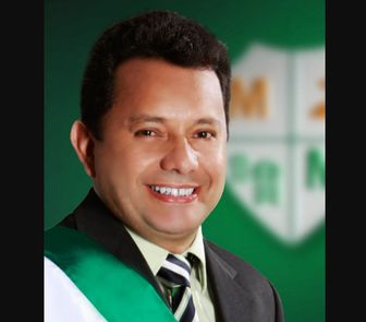 Imagem - Ex-prefeito de Mocajuba é baleado e tem carro incendiado na zona rural do município