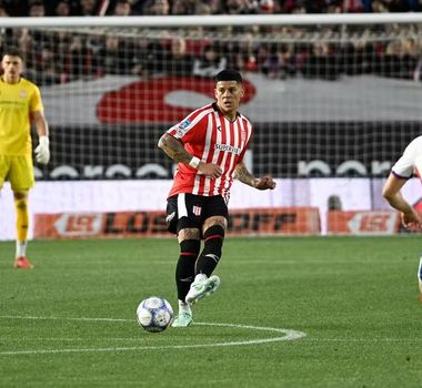 Imagem - TAS libera Marcos Rojo, e Estudiantes ganha reforço contra o Flamengo