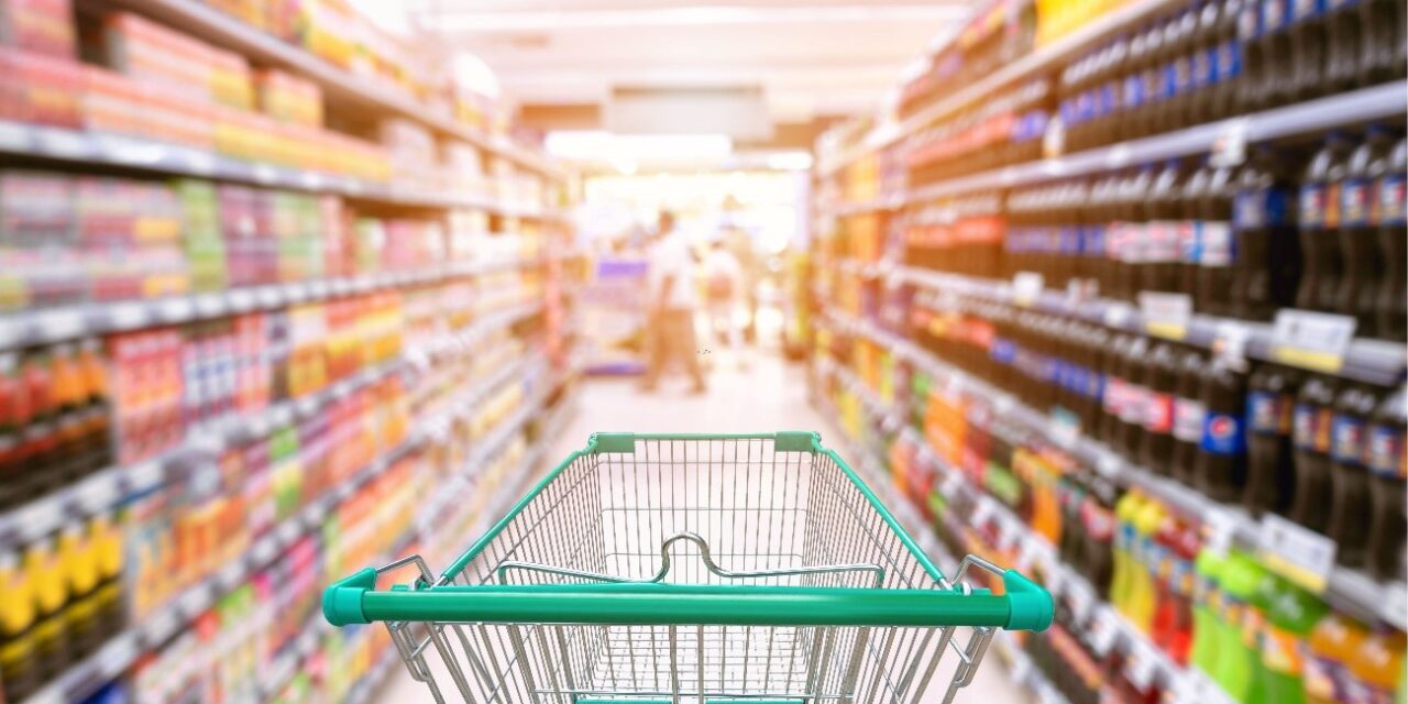 Corredor de supermercado 