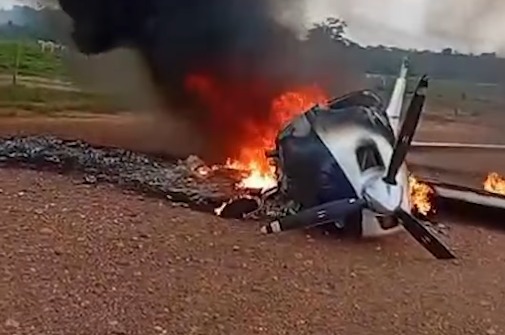 Imagem - FAB intercepta e destrói helicóptero que teria vindo da Venezuela sem plano de voo