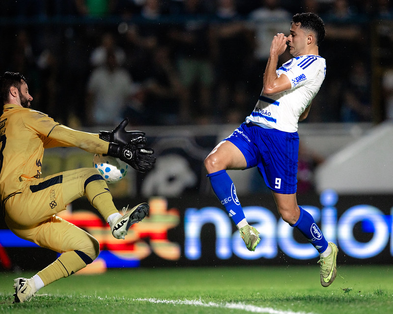 Leão visita a Raposa no Mineirão - 