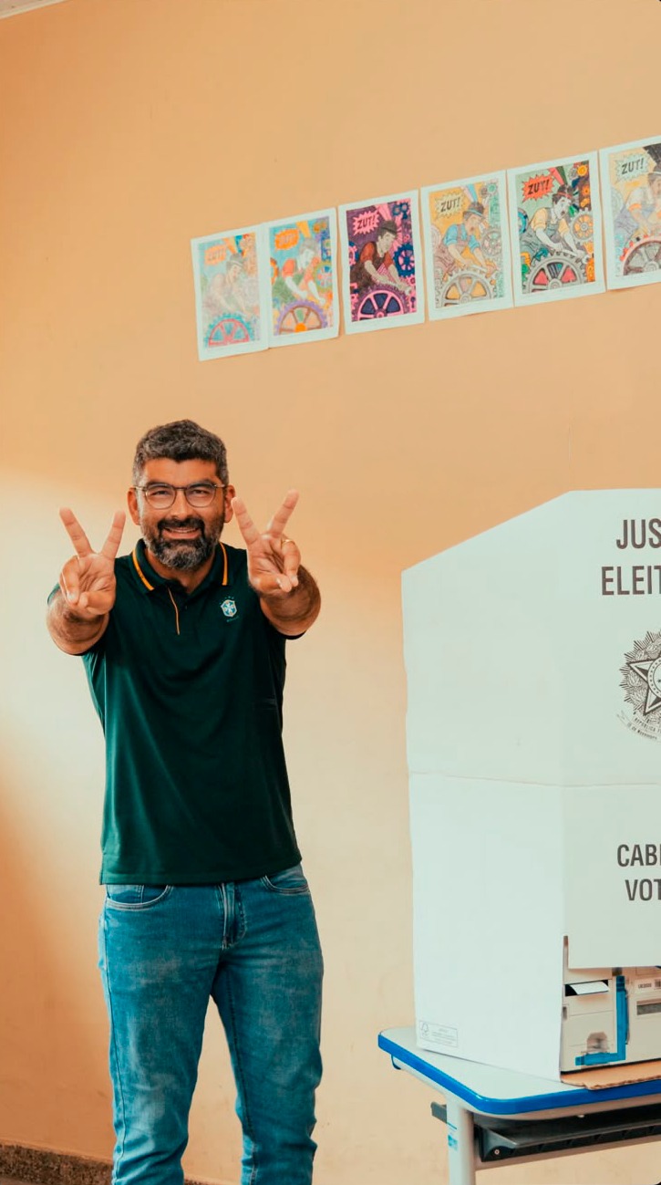 Imagem - Governador eleito do Pará, Daniel Santos vota em Ananindeua e reforça apoio a Flávio Bolsonaro