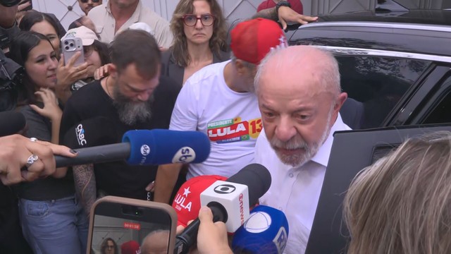 Imagem - Lula vota em São Paulo e destaca mobilização popular na campanha: "Nunca vi nada igual"