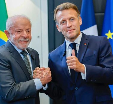 Imagem - Emmanuel Macron parabeniza Lula pela reeleição e defende fortalecimento de parceria estratégica