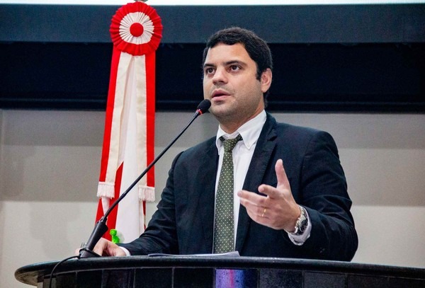 Gustavo Sefer, deputado estadual.