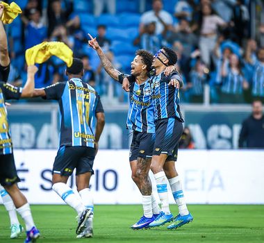 Imagem - Grêmio vence o Athletico-PR, deixa o Z-4 e coloca o Internacional na zona de rebaixamento