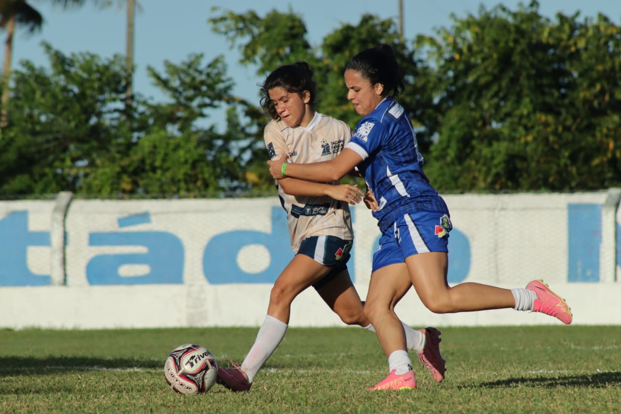Competição mobiliza milhares de atletas pelo Brasil e fortalece o futebol feminino nas comunidades. No Pará, Prainha e Jardim disputam o título estadual a partir das 14h.