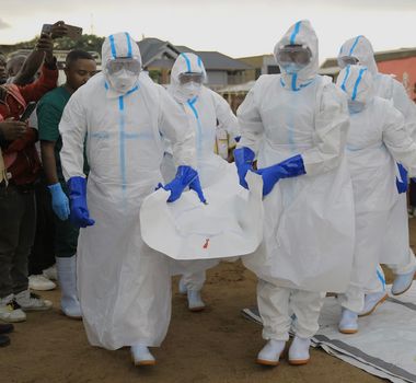 Imagem - Ebola ultrapassa 5 mil mortes no Congo e chega a 50% de letalidade