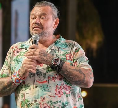 Imagem - Richard Rasmussen comenta lenda do boto e relação com a paternidade na Amazônia; Veja o vídeo